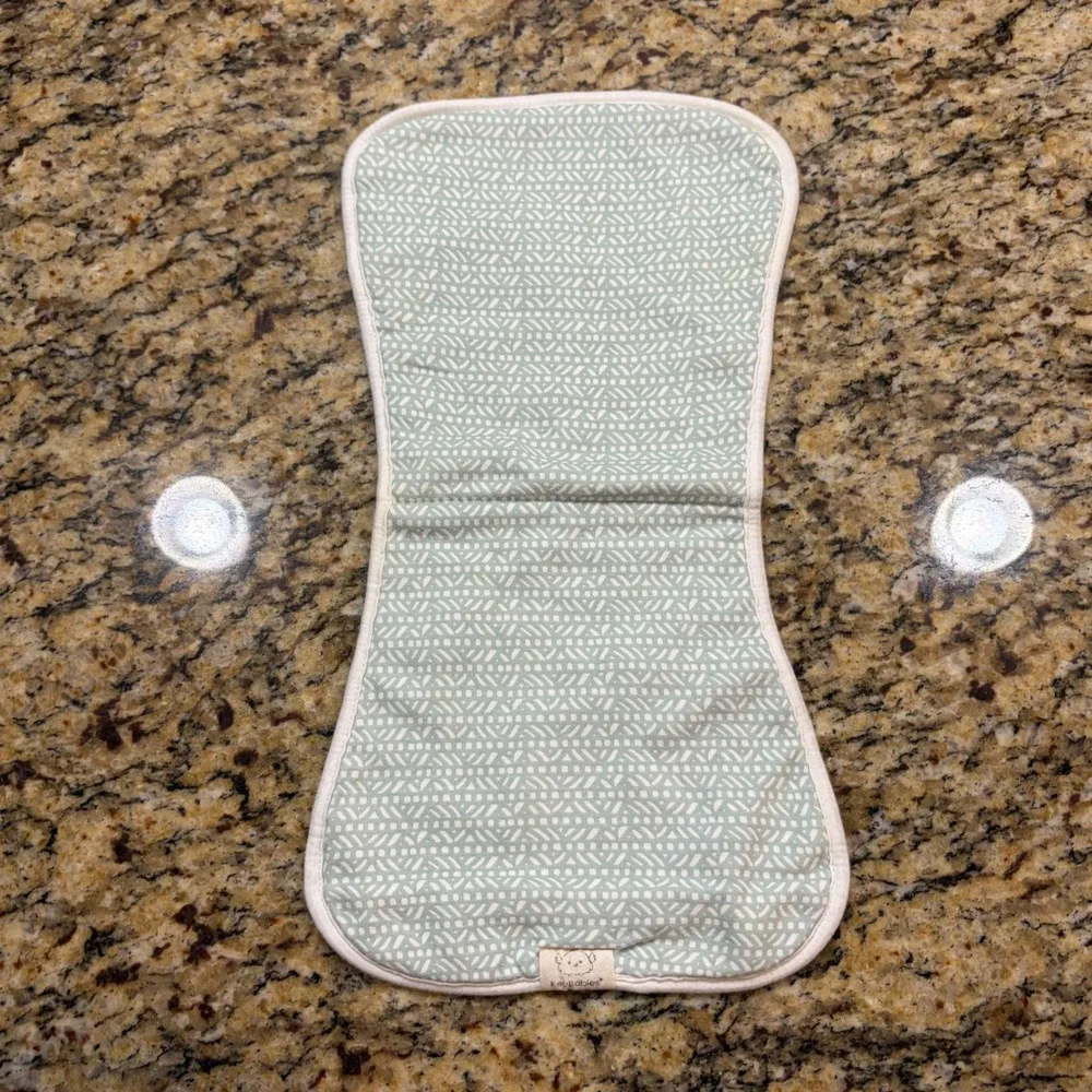 KeaBabies Organic Cotton Burp Cloths 5 Pack Grey Green‎ Woodland Neutral Set
